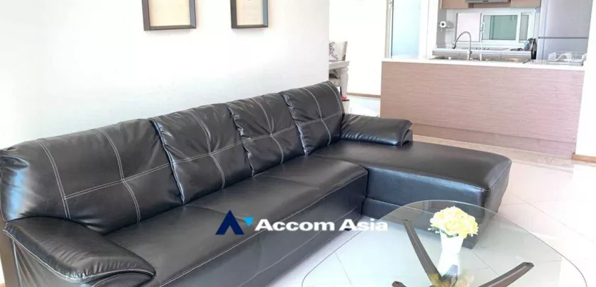  2 Bedrooms  Condominium For Rent in Sathorn, Bangkok  near BTS Chong Nonsi - BRT Sathorn (AA18767)
