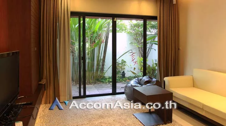 11  4 br House For Rent in Sukhumvit ,Bangkok BTS Thong Lo at A Peaceful Garden House AA18786