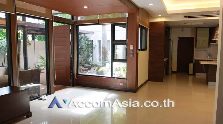 12  4 br House For Rent in Sukhumvit ,Bangkok BTS Thong Lo at A Peaceful Garden House AA18786
