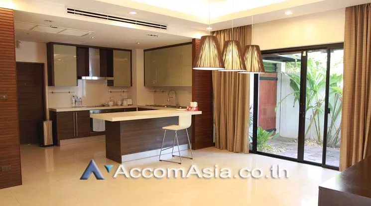 7  4 br House For Rent in Sukhumvit ,Bangkok BTS Thong Lo at A Peaceful Garden House AA18786