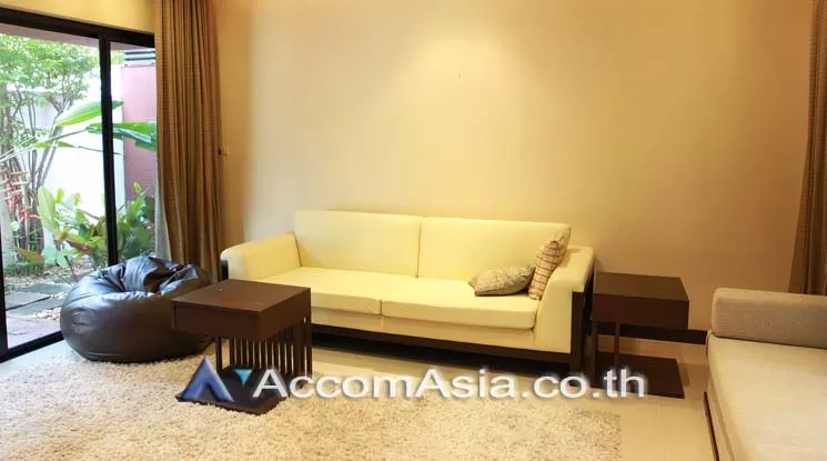 10  4 br House For Rent in Sukhumvit ,Bangkok BTS Thong Lo at A Peaceful Garden House AA18786