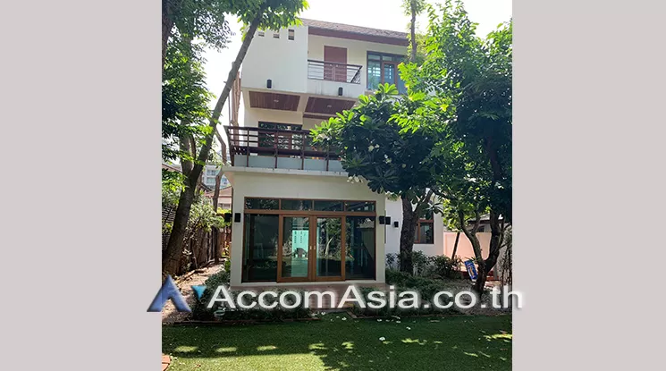 6  3 br House For Rent in sathorn ,Bangkok BTS Chong Nonsi AA18806