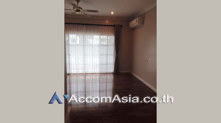 10  3 br House For Rent in Bang Na ,Bangkok BTS Bearing at Fantasia Villa 3  AA18817