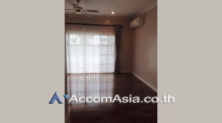 10  3 br House For Rent in Bangna ,Bangkok BTS Bearing at Fantasia Villa AA18817