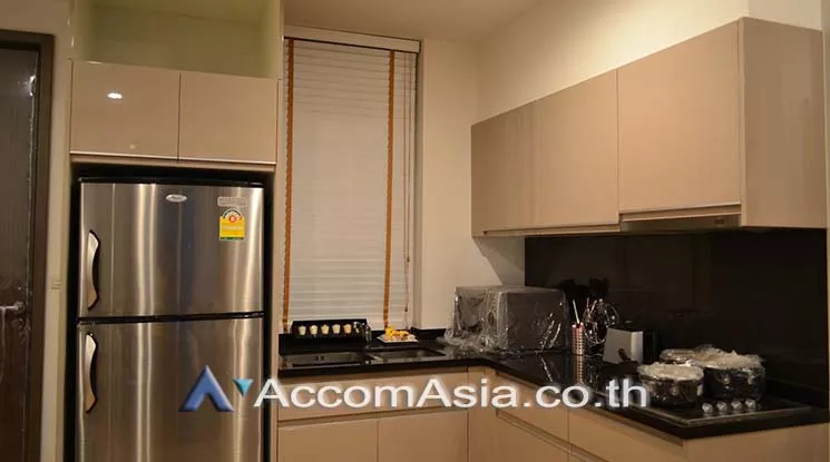 unit 2 Bedrooms  Condominium For Rent in Sukhumvit, Bangkok  near BTS Phrom Phong (AA18825)