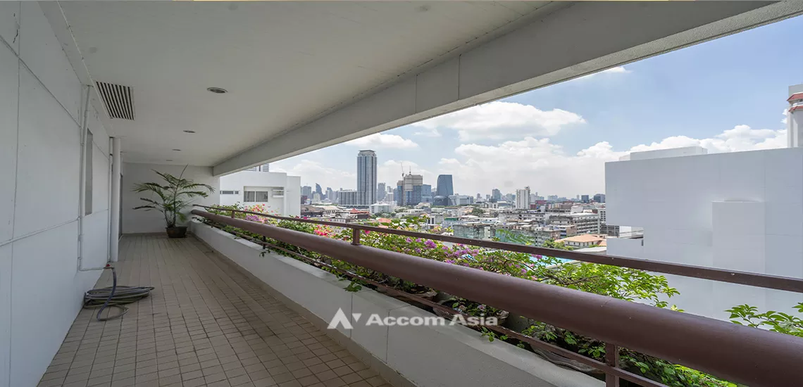 11  3 br Apartment For Rent in Sathorn ,Bangkok MRT Lumphini at Living with natural AA18838