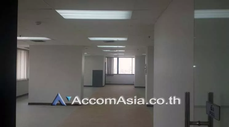 9  Office Space For Rent in Sathorn ,Bangkok BRT Thanon Chan at LPN Tower Nang Linchee AA18844