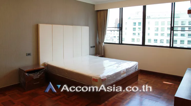 unit 2 Bedrooms  Apartment For Rent in Ploenchit, Bangkok  near BTS Ploenchit (AA18848)
