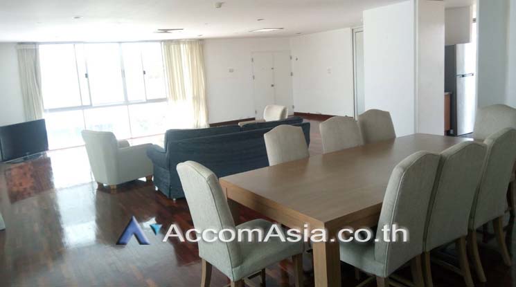8  3 br Apartment For Rent in Sathorn ,Bangkok BTS Surasak at Central Area of Sathon A Short Walk to BTS Surasak AA18849