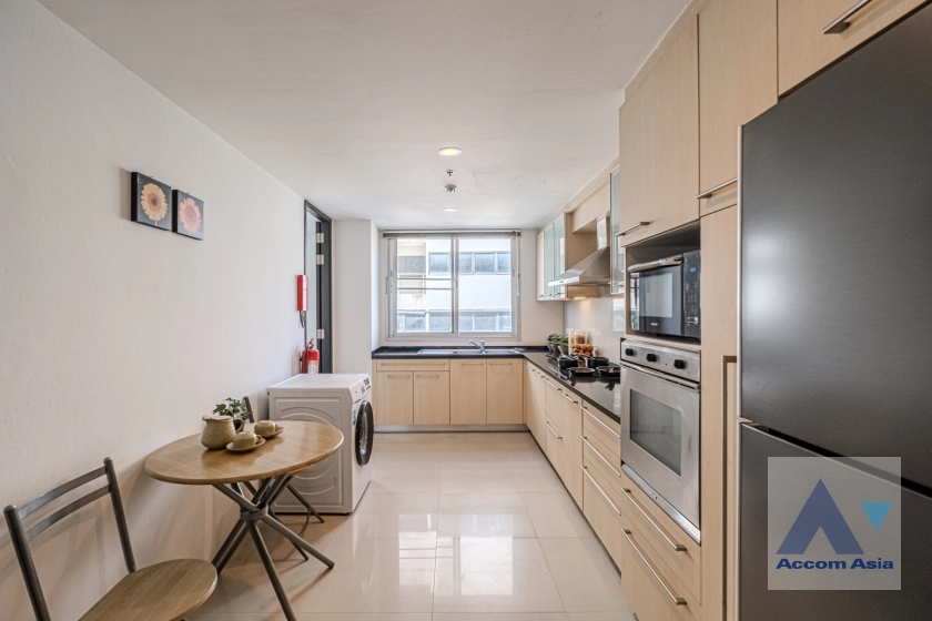  1  3 br Apartment For Rent in Silom ,Bangkok BTS Surasak at High-end Low Rise  AA18850