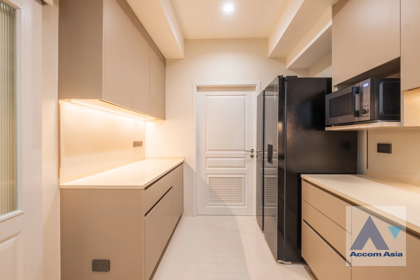 10  3 br Apartment for rent and sale in Sukhumvit ,Bangkok BTS Ekkamai at Classic contemporary 10284