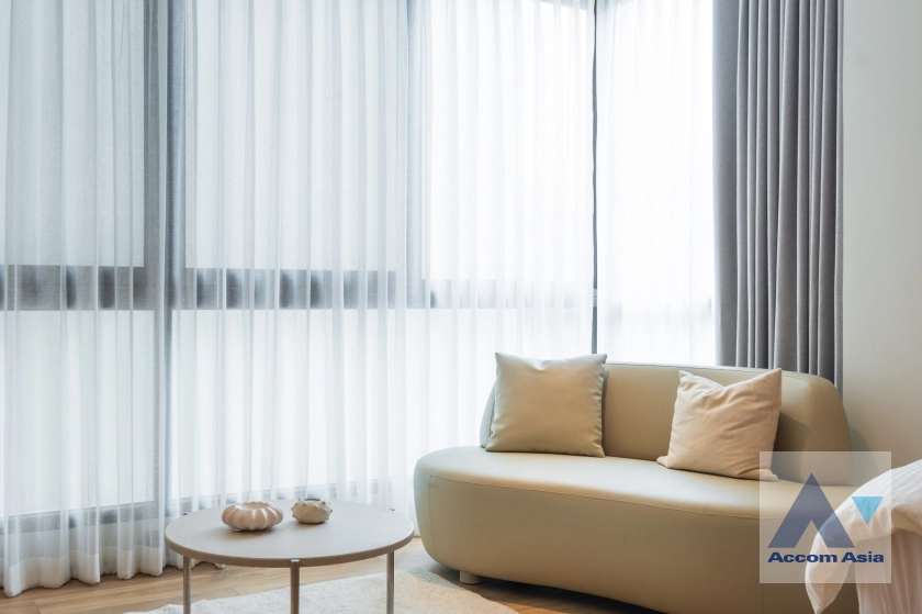 24  3 br Apartment for rent and sale in Sukhumvit ,Bangkok BTS Ekkamai at Classic contemporary 10284