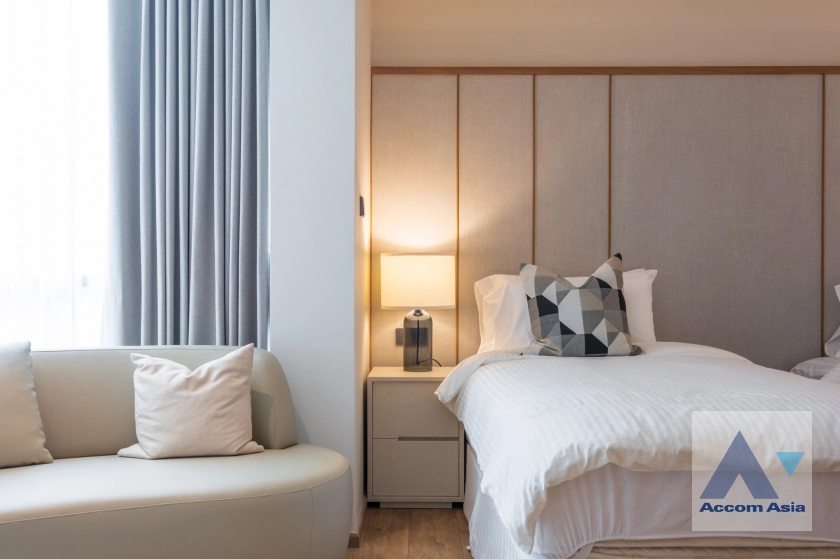 25  3 br Apartment for rent and sale in Sukhumvit ,Bangkok BTS Ekkamai at Classic contemporary 10284