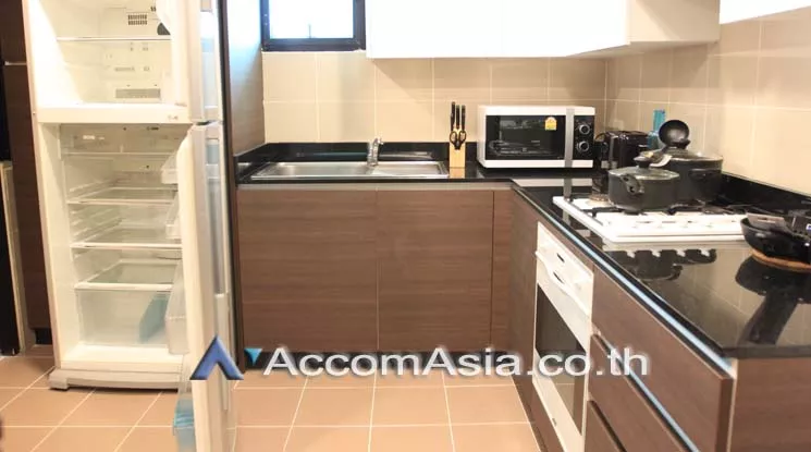 unit 2 Bedrooms  Apartment For Rent in Sukhumvit, Bangkok  near BTS Asok (AA18872)