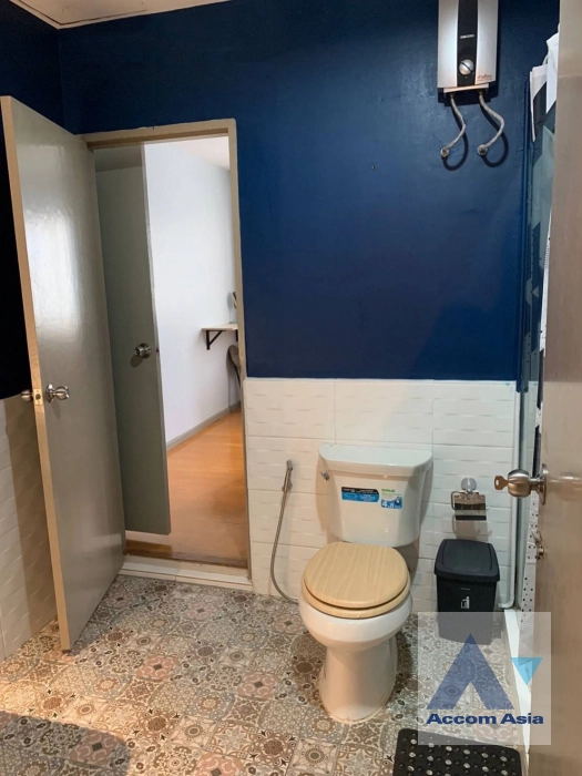 7  3 br Townhouse For Rent in Sukhumvit ,Bangkok BTS Thong Lo AA18875