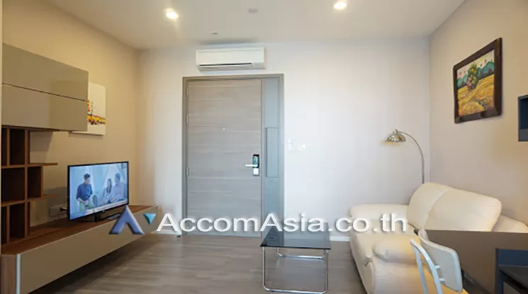  1 Bedroom  Condominium For Rent in Sukhumvit, Bangkok  near BTS Phra khanong (AA18882)