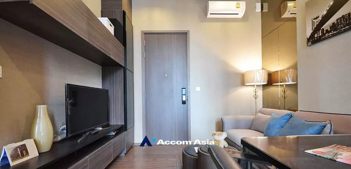  1 Bedroom  Condominium For Sale in Sukhumvit, Bangkok  near BTS Phra khanong (AA18884)