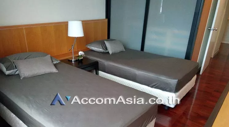 5  2 br Condominium For Rent in Ploenchit ,Bangkok BTS Chitlom at President Place AA18905