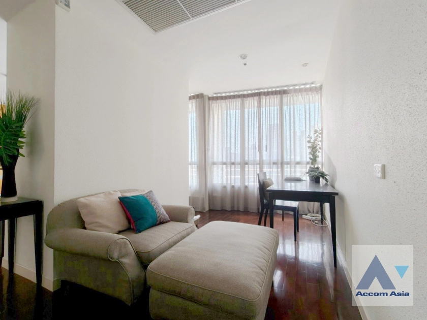 5  2 br Condominium for rent and sale in Ploenchit ,Bangkok BTS Chitlom at President Place AA18905