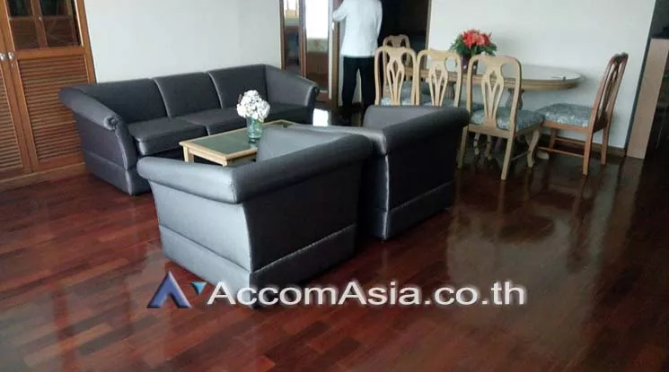  President Place Condominium  2 Bedroom for Rent BTS Chitlom in Ploenchit Bangkok