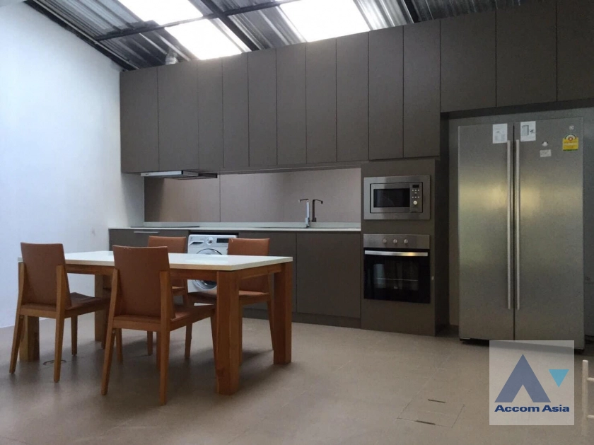 4  3 br Townhouse For Rent in Sukhumvit ,Bangkok BTS Ekkamai at Park Avenue AA18928