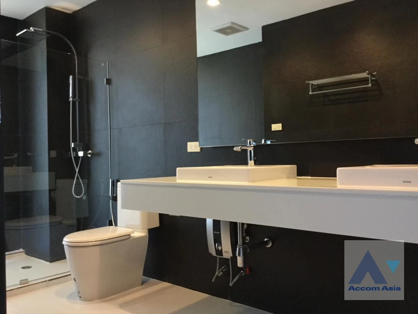 5  3 br Townhouse For Rent in Sukhumvit ,Bangkok BTS Ekkamai at Park Avenue AA18928