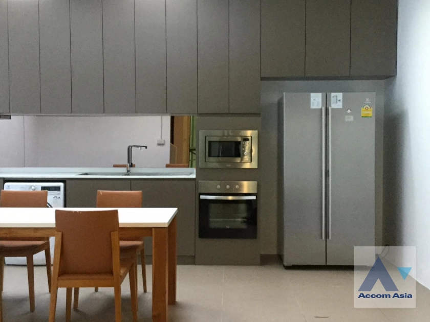  1  3 br Townhouse For Rent in Sukhumvit ,Bangkok BTS Ekkamai at Park Avenue AA18928