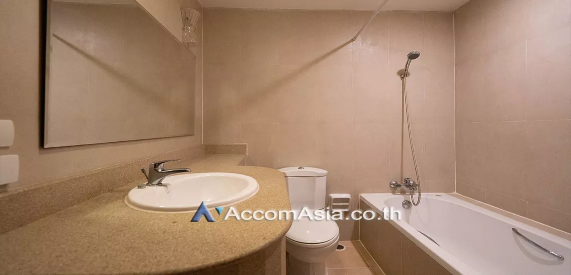 6  3 br Apartment For Rent in Ploenchit ,Bangkok BTS Ploenchit at Classic Elegance Residence AA18930