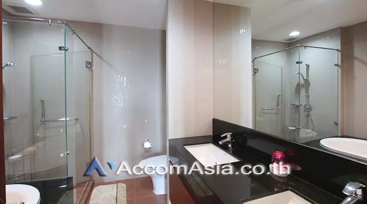 9  2 br Condominium For Rent in Ploenchit ,Bangkok BTS Ratchadamri at Baan Rajprasong AA18934