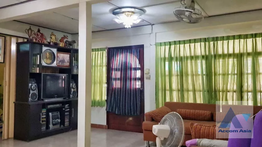 Home Office house for rent in Sukhumvit, Bangkok Code AA18936