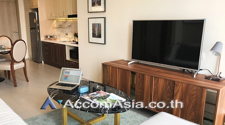 unit 1 Bedroom  Condominium For Rent & Sale in Ploenchit, Bangkok  near BTS Ploenchit (AA18951)