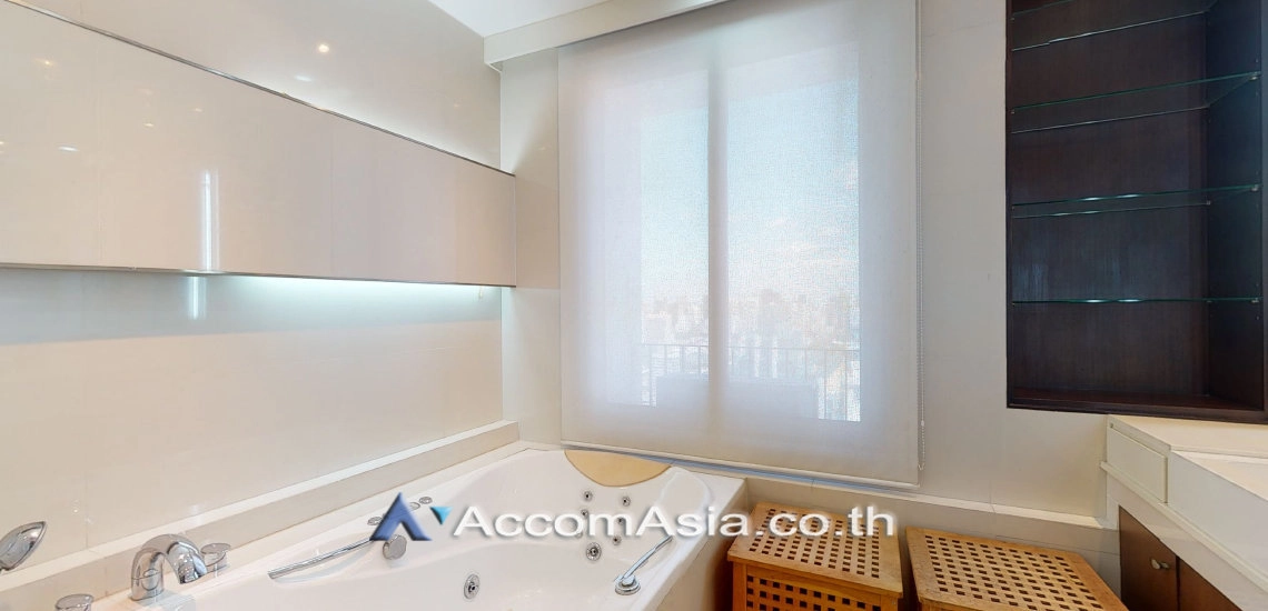 8  2 br Condominium For Sale in Sukhumvit ,Bangkok BTS Thong Lo at ICON III AA18963