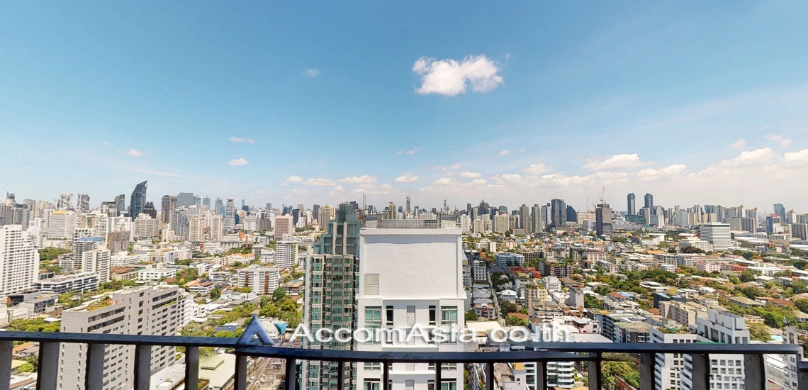 10  2 br Condominium For Sale in Sukhumvit ,Bangkok BTS Thong Lo at ICON III AA18963