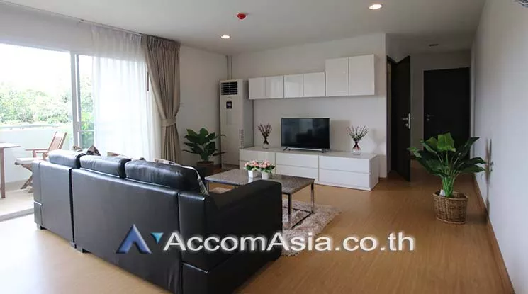  2 Bedrooms  Apartment For Rent in Sukhumvit, Bangkok  near BTS Ekkamai (AA18967)