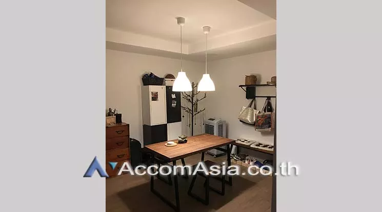  1 Bedroom  Condominium For Rent in Sukhumvit, Bangkok  near MRT Queen Sirikit National Convention Center (AA18968)