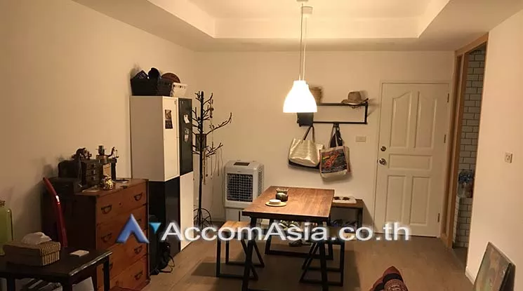  1 Bedroom  Condominium For Rent in Sukhumvit, Bangkok  near MRT Queen Sirikit National Convention Center (AA18968)