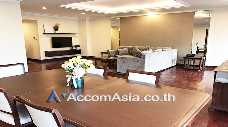 unit 2 Bedrooms  Apartment For Rent in Ploenchit, Bangkok  near BTS Ploenchit (AA18993)