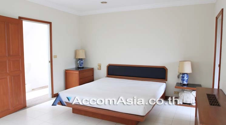 13  5 br Townhouse for rent and sale in Sukhumvit ,Bangkok BTS Phra khanong AA18996
