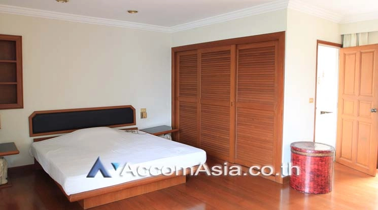 16  5 br Townhouse for rent and sale in Sukhumvit ,Bangkok BTS Phra khanong AA18996