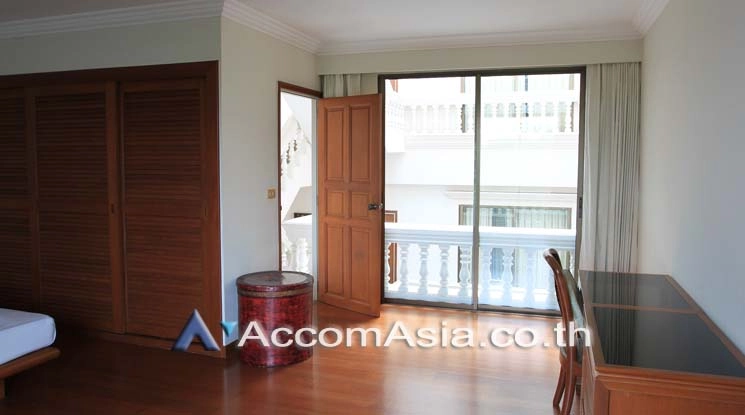 18  5 br Townhouse for rent and sale in Sukhumvit ,Bangkok BTS Phra khanong AA18996
