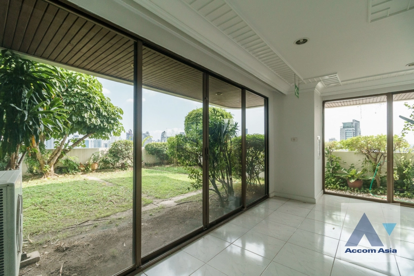 4  4 br Apartment For Rent in Sukhumvit ,Bangkok BTS Phrom Phong at Pet friendly - High rise Apartment in Phrom Phong AA19041