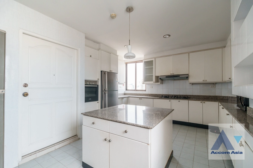 9  4 br Apartment For Rent in Sukhumvit ,Bangkok BTS Phrom Phong at Pet friendly - High rise Apartment in Phrom Phong AA19041