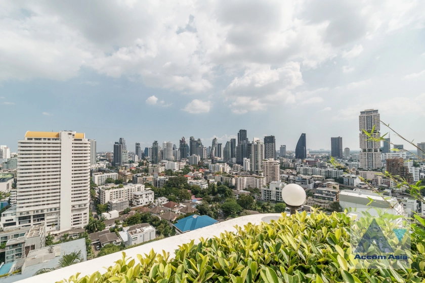 16  4 br Apartment For Rent in Sukhumvit ,Bangkok BTS Phrom Phong at Pet friendly - High rise Apartment in Phrom Phong AA19041
