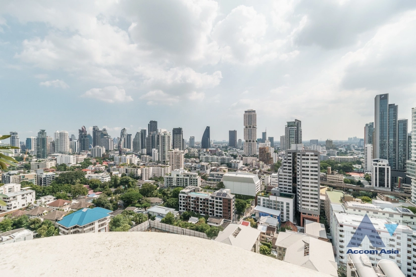 12  4 br Apartment For Rent in Sukhumvit ,Bangkok BTS Phrom Phong at Pet friendly - High rise Apartment in Phrom Phong AA19041