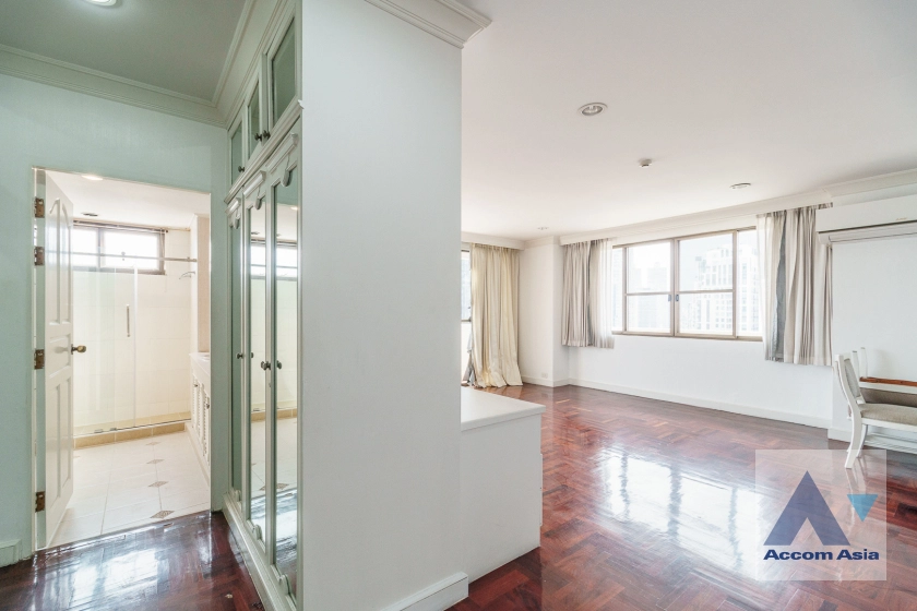 20  4 br Apartment For Rent in Sukhumvit ,Bangkok BTS Phrom Phong at Pet friendly - High rise Apartment in Phrom Phong AA19041