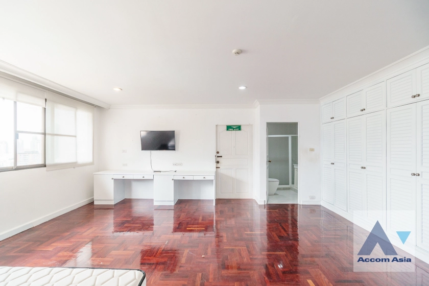 26  4 br Apartment For Rent in Sukhumvit ,Bangkok BTS Phrom Phong at Pet friendly - High rise Apartment in Phrom Phong AA19041