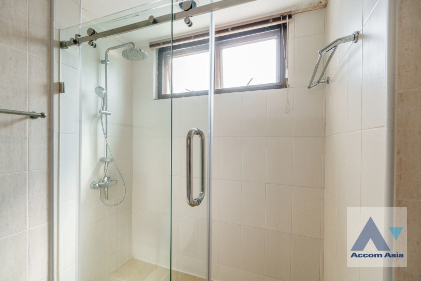 24  4 br Apartment For Rent in Sukhumvit ,Bangkok BTS Phrom Phong at Pet friendly - High rise Apartment in Phrom Phong AA19041