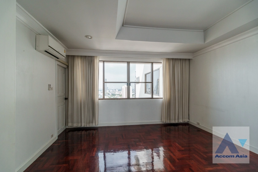 32  4 br Apartment For Rent in Sukhumvit ,Bangkok BTS Phrom Phong at Pet friendly - High rise Apartment in Phrom Phong AA19041