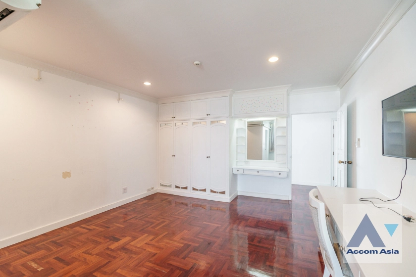 29  4 br Apartment For Rent in Sukhumvit ,Bangkok BTS Phrom Phong at Pet friendly - High rise Apartment in Phrom Phong AA19041