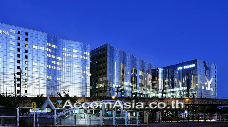  FYI Center Office space  for Rent MRT Queen Sirikit National Convention Center in Sukhumvit Bangkok